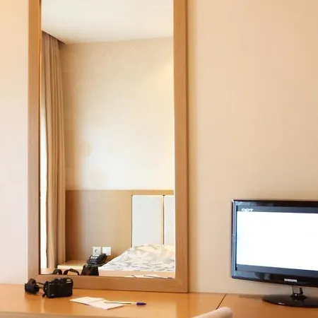 Hotel Alfa 3*