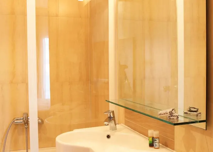 Hotel Alfa 3*